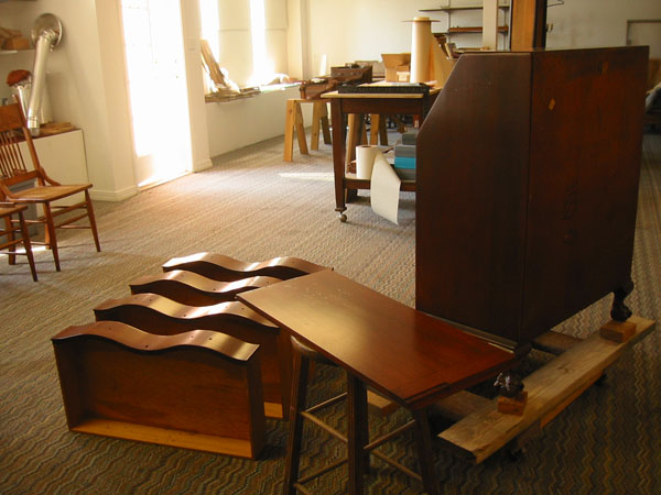 BelkDesk23